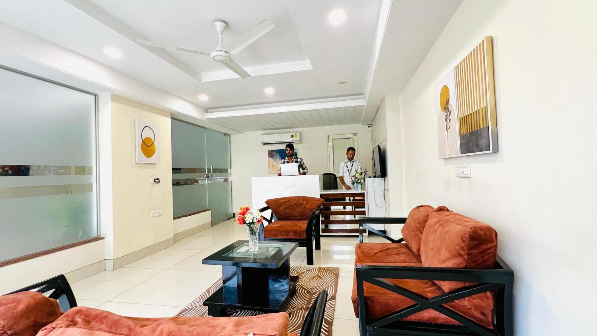 Olive Service Apartments - Golf Course Road Gurgaon Luaran gambar